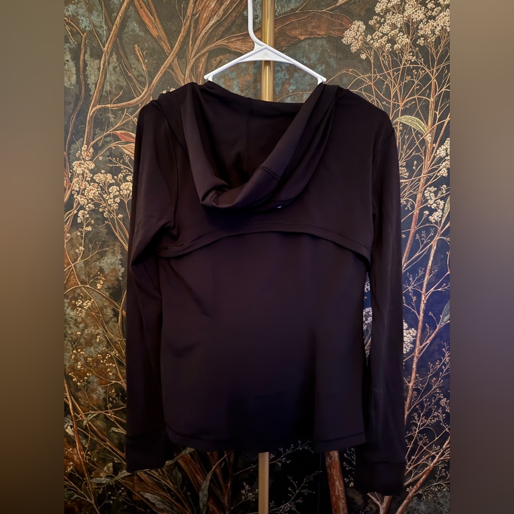 Lululemon Define Jacket - Picture 2 of 4